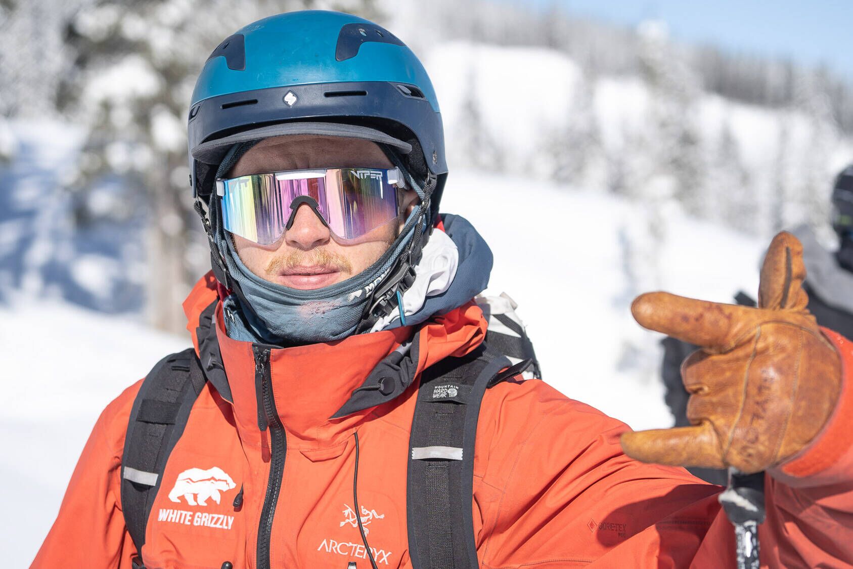White Grizzly Cat Skiing | Ski & Snowboard Getaway in BC